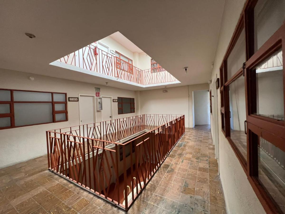 Hotel Villagran Тихуана Экстерьер фото
